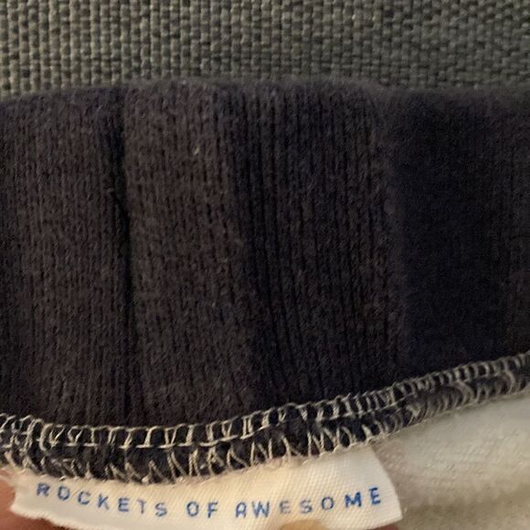 Rockets of Awesome Pineapple Varsity Short in Cool Gray. Size 10/12. - Picture 5 of 8